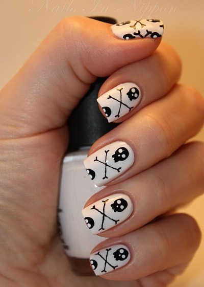 easy halloween nail art ideas