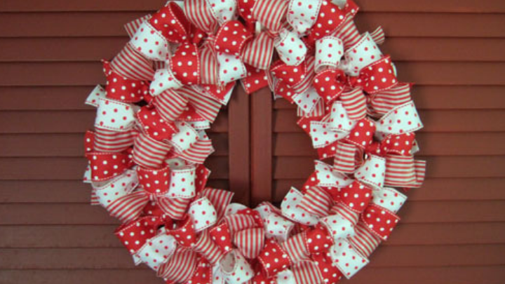 17 DIY Beautiful Christmas Wreaths You’ll Love