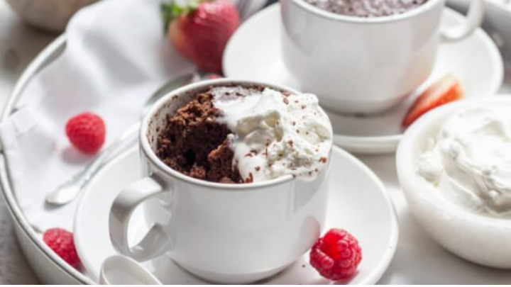 15 Delicious & Easy Keto Mug Cake Recipes You Won’t Resist