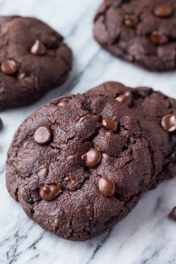 15 Irresistible chocolate chip cookies everyone will love - juelzjohn