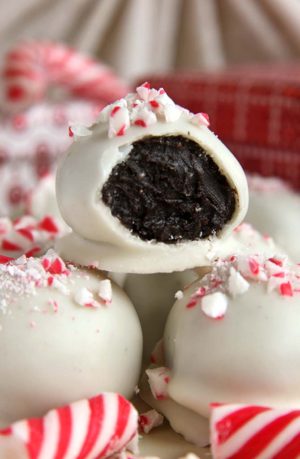 15 Delicious Christmas candy recipes that’ll have your guest licking ...