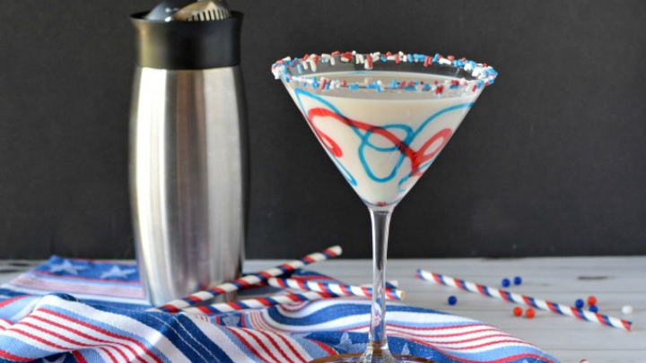 4th of july cocktails that’ll be the highlight of your celebrations