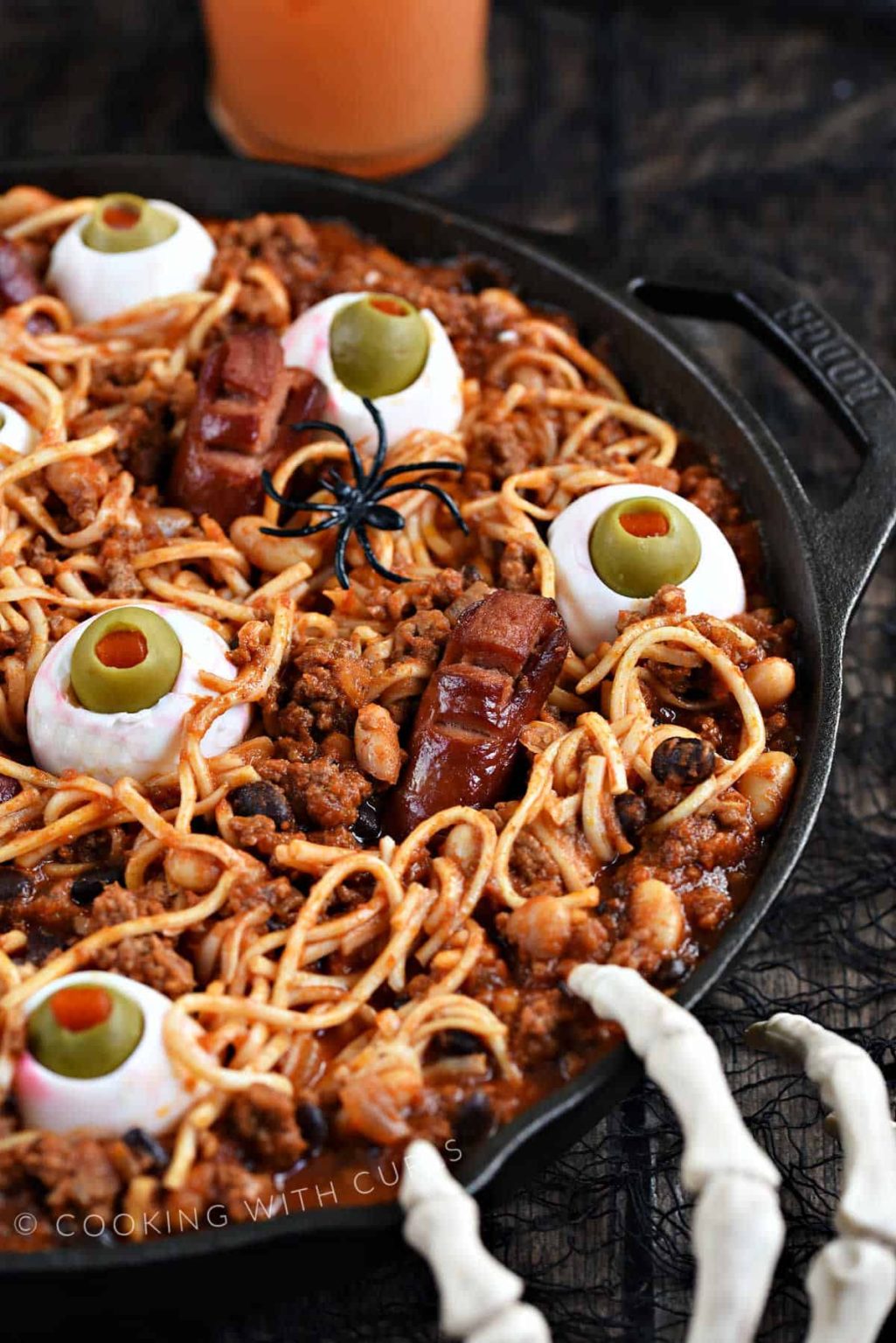 18 Easy Halloween dinner ideas that are spooky and fun - juelzjohn