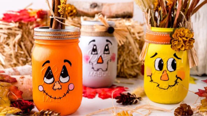20 Halloween mason jar ideas that’ll spice up your home