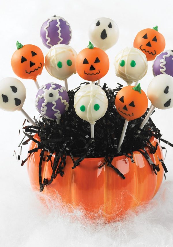 Halloween cake pops