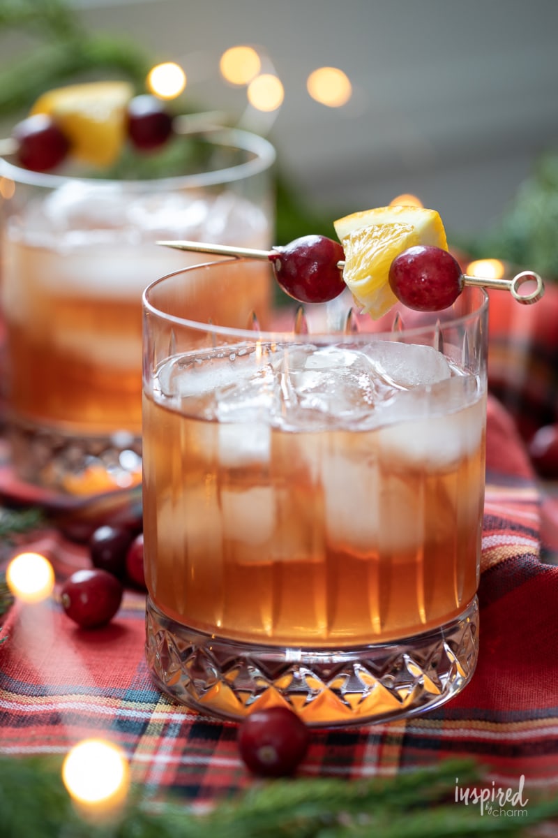 Friendsgiving drink ideas